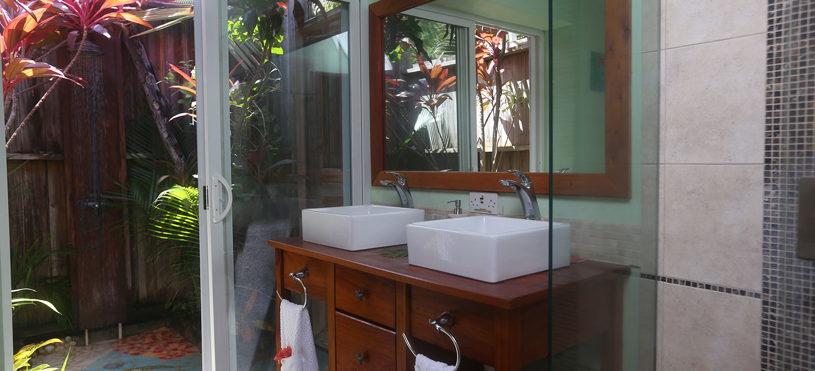 Deluxe Sea View Suites